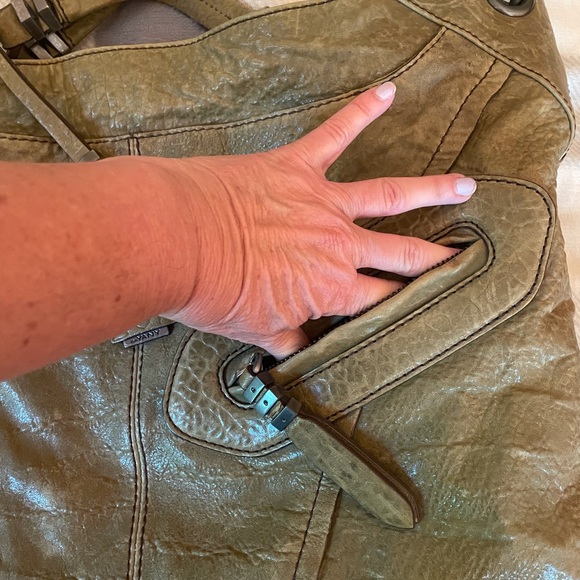 Large tote by Oryany, EUC. - Picture 11 of 16